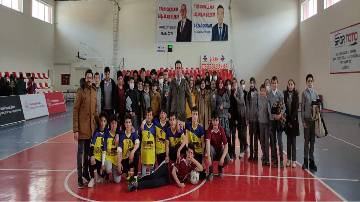 Okulumuz Futsal  Takımı 1. oldu.